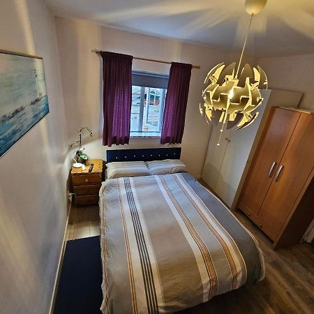 Private Room In Дублин Экстерьер фото
