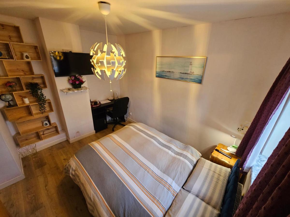 Private Room In Дублин Экстерьер фото