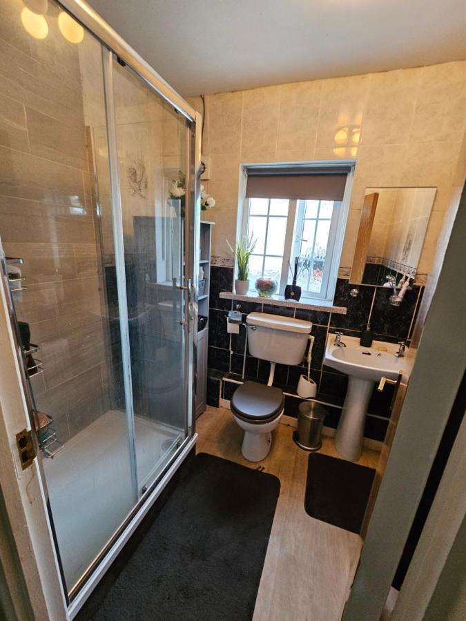 Private Room In Дублин Экстерьер фото