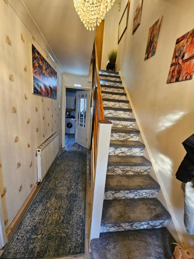 Private Room In Дублин Экстерьер фото